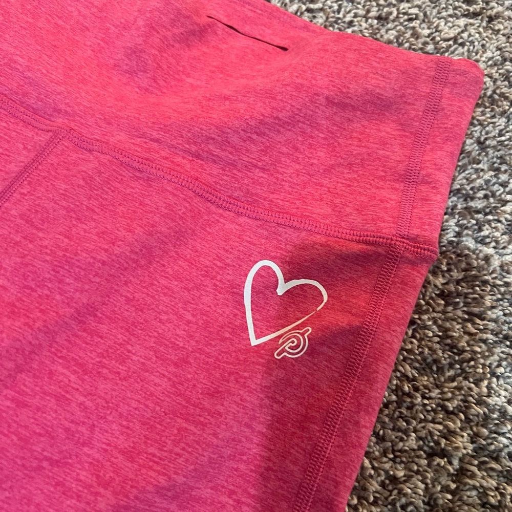 Peloton Mother’s Day leggings. EUC - Picture 5 of 5